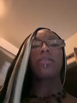 Snapshot of xouniq chatting on 29, 7, 2026 xouniq online show from 29, 7, 2026