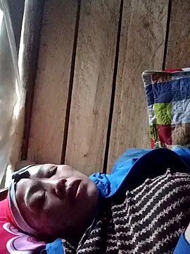 Snapshot of Agnes-baby chatting on 8, 3, 2026 Agnes-baby online show from 8, 3, 2026