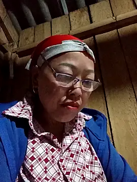 Snapshot of Agnes-baby chatting on 12, 3, 2026 Agnes-baby online show from 12, 3, 2026