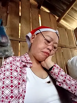 Snapshot of Agnes-baby chatting on 1, 4, 2026 Agnes-baby online show from 1, 4, 2026