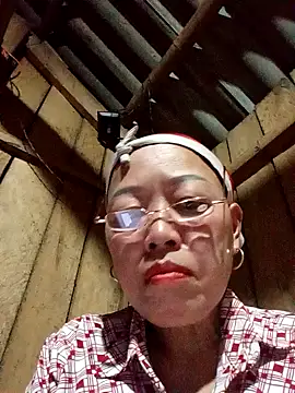 Snapshot of Agnes-baby chatting on 3, 4, 2026 Agnes-baby online show from 3, 4, 2026