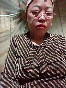 Snapshot of Agnes-baby chatting on 6, 4, 2026 Agnes-baby online show from 6, 4, 2026