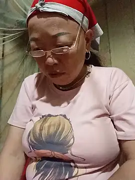 Snapshot of Agnes-baby chatting on 5, 7, 2026 Agnes-baby online show from 5, 7, 2026