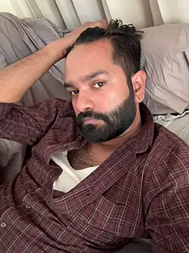 Snapshot of Rahil_94 chatting on 26, 4, 2026 Rahil 94 online show from 26, 4, 2026