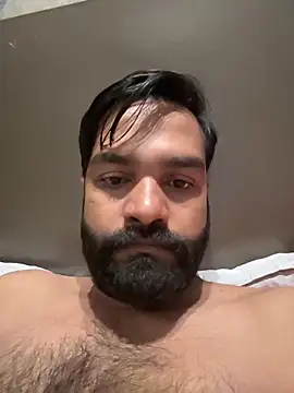 Snapshot of Rahil_94 chatting on 7, 5, 2026 Rahil 94 online show from 7, 5, 2026