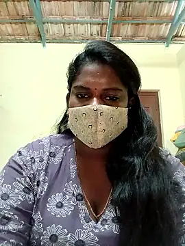 Milky Julia online show from 16, 2, 2026