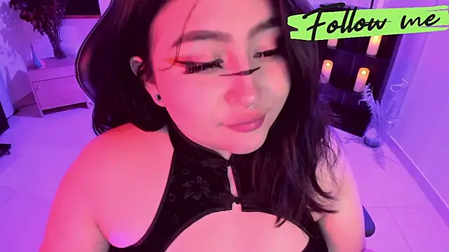 Snapshot of Sweet_lenna chatting on 24, 4, 2026 Sweet lenna online show from 24, 4, 2026