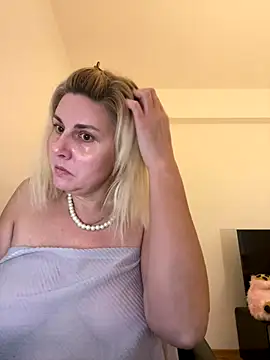 Amelia9798 online show from 8, 1, 2026