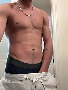 Snapshot of biigballs4u chatting on 8, 1, 2026 biigballs4u online show from 8, 1, 2026