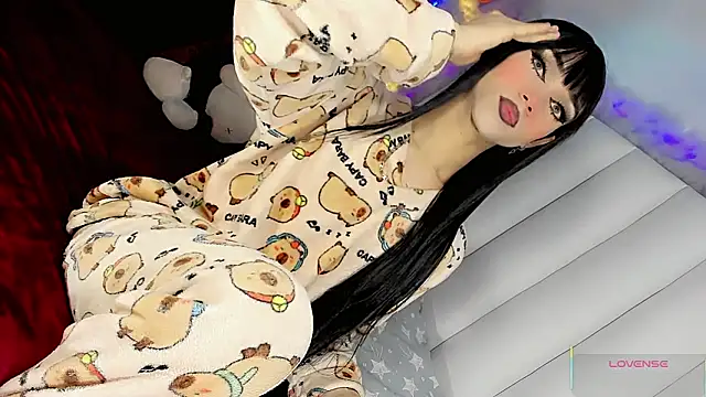 estefany xdd online show from 4, 2, 2026