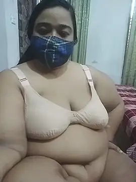 momo loves online show from 24, 5, 2026