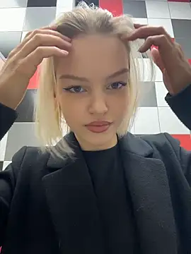 AshleyMur online show from 4, 3, 2026