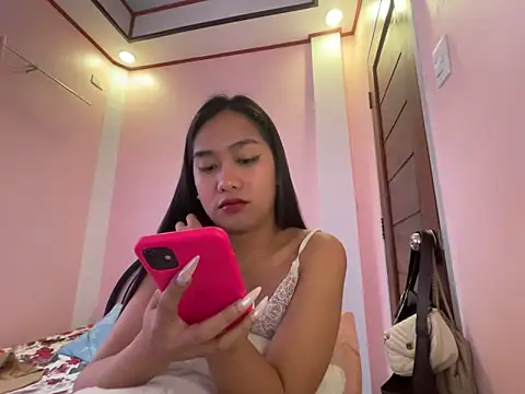 Mira Janee online show from 6, 2, 2026