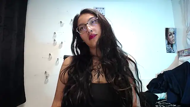 abril onnel online show from 28, 1, 2025