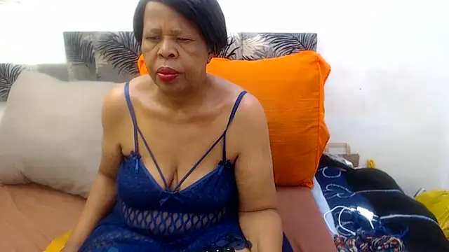 Snapshot of SEXY_MATURExx chatting on 20, 3, 2026 SEXY MATURExx online show from 20, 3, 2026