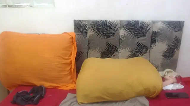 Snapshot of SEXY_MATURExx chatting on 29, 3, 2026 SEXY MATURExx online show from 29, 3, 2026