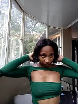 Snapshot of ExtraDoll chatting on 24, 4, 2026 ExtraDoll online show from 24, 4, 2026