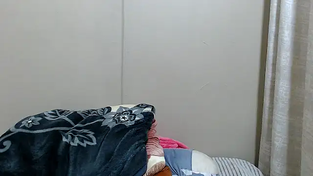 Snapshot of ExtraDoll chatting on 24, 4, 2026 ExtraDoll online show from 24, 4, 2026