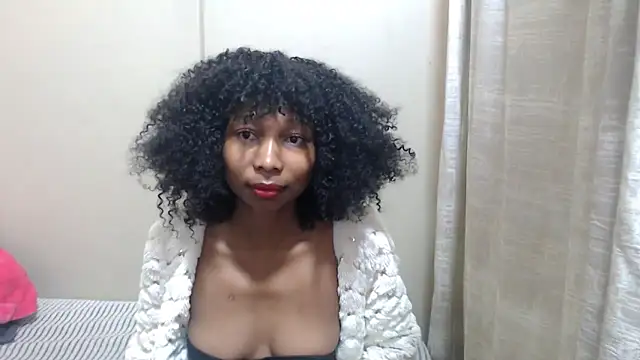 Snapshot of ExtraDoll chatting on 20, 5, 2026 ExtraDoll online show from 20, 5, 2026