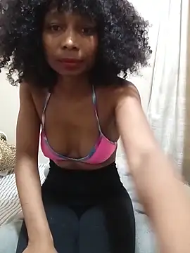 Snapshot of ExtraDoll chatting on 22, 5, 2026 ExtraDoll online show from 22, 5, 2026
