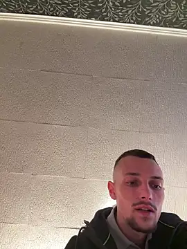 Snapshot of Evelin199 chatting on 19, 3, 2026 Evelin199 online show from 19, 3, 2026