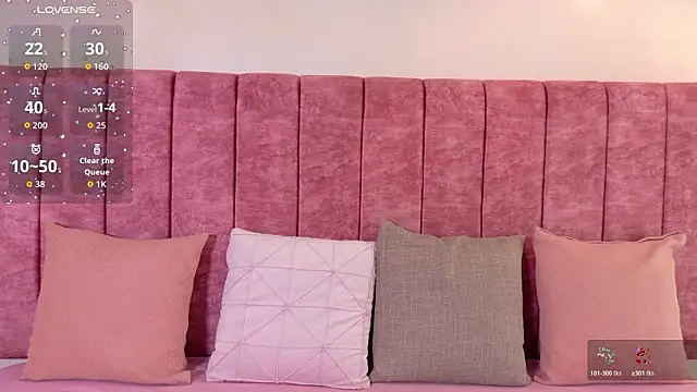 Snapshot of Mayleeth chatting on 24, 3, 2026 Mayleeth online show from 24, 3, 2026