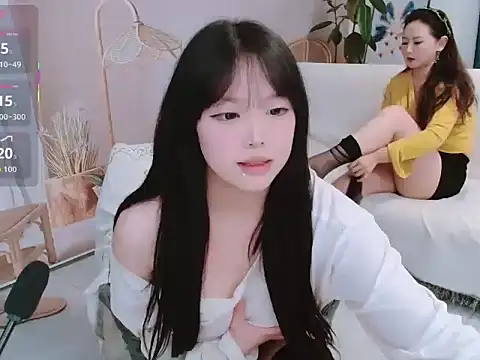 Snapshot of mimi-1777 chatting on 7, 1, 2026 mimi-1777 online show from 7, 1, 2026