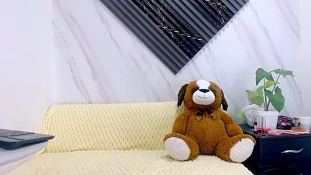 Candy Smile  online show from 9, 1, 2026