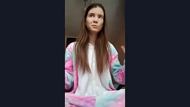 Snapshot of CindyDixon chatting on 6, 1, 2026 CindyDixon online show from 6, 1, 2026