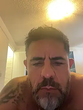 Snapshot of wolfbucker chatting on 7, 1, 2026 wolfbucker online show from 7, 1, 2026