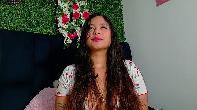 Snapshot of AnnaSmiles chatting on 17, 4, 2026 AnnaSmiles online show from 17, 4, 2026