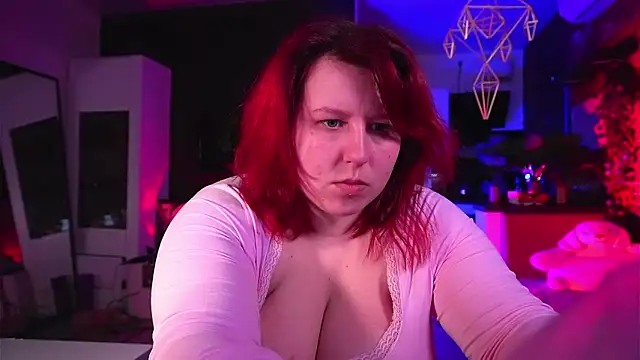 Snapshot of Liliya_moon chatting on 17, 1, 2026 Liliya moon online show from 17, 1, 2026