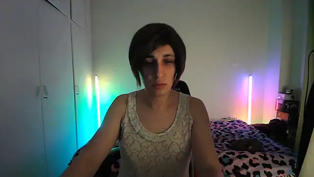 HoneyValentine online show from 13, 5, 2026