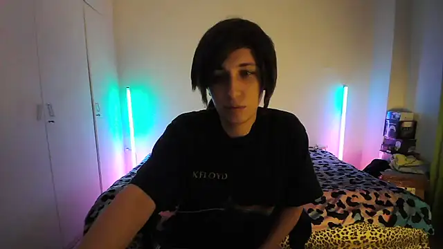 HoneyValentine online show from 31, 5, 2026
