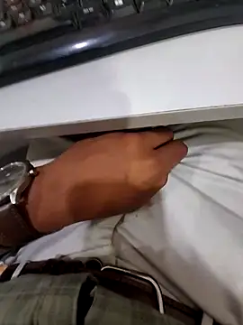 rohit16770 online show from 9, 4, 2026