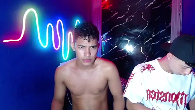 jamescurly00 online show from 11, 4, 2026