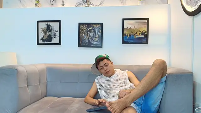 AVENGER BOYS2026 online show from 13, 1, 2026