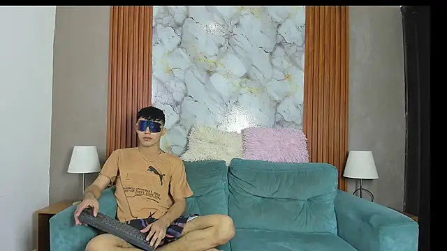 AVENGER BOYS2026 online show from 8, 6, 2026