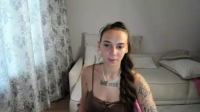 Snapshot of AnnaMized chatting on 14, 4, 2026 AnnaMized online show from 14, 4, 2026