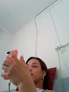 Snapshot of ofjuliaa chatting on 10, 1, 2026 ofjuliaa online show from 10, 1, 2026