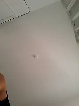 Snapshot of ofjuliaa chatting on 14, 3, 2026 ofjuliaa online show from 14, 3, 2026