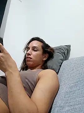 Snapshot of ofjuliaa chatting on 16, 4, 2026 ofjuliaa online show from 16, 4, 2026