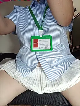 Snapshot of Lyna_sexy24 chatting on 6, 6, 2026 Lyna sexy24 online show from 6, 6, 2026