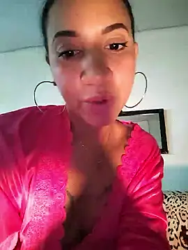 Snapshot of Miley08c chatting on 6, 1, 2026 Miley08c online show from 6, 1, 2026