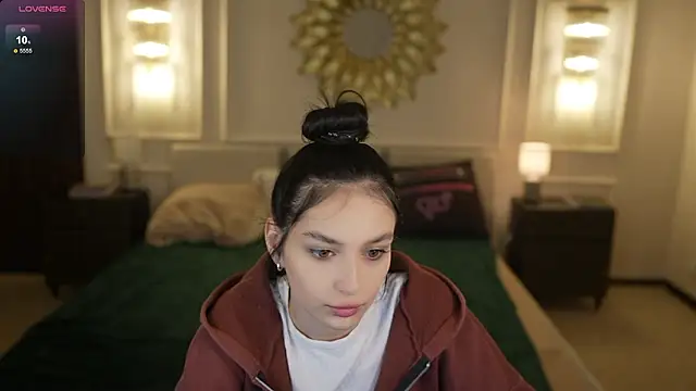 Mila Rose054 online show from 2, 3, 2026