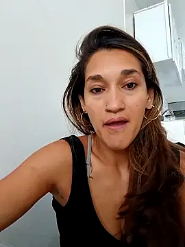 Snapshot of EcoDePiel chatting on 8, 4, 2026 EcoDePiel online show from 8, 4, 2026