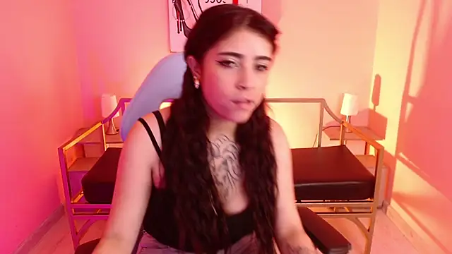 Snapshot of Adri_gomez_x chatting on 10, 1, 2026 Adri gomez x online show from 10, 1, 2026