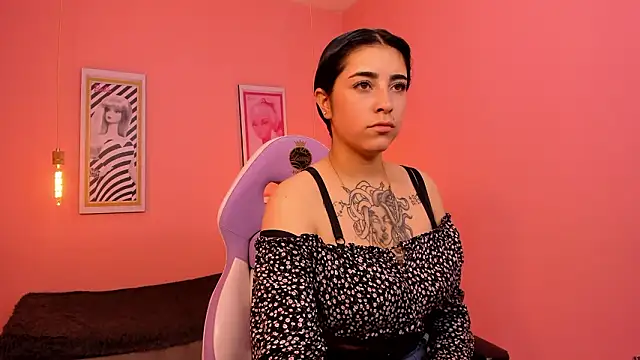 Snapshot of Adri_gomez_x chatting on 14, 3, 2026 Adri gomez x online show from 14, 3, 2026