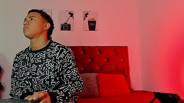 Snapshot of Liamsubtle01 chatting on 25, 3, 2026 Liamsubtle01 online show from 25, 3, 2026