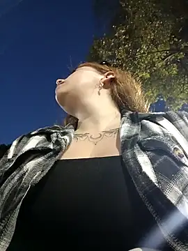 ISABELLA-01  online show from 9, 3, 2026